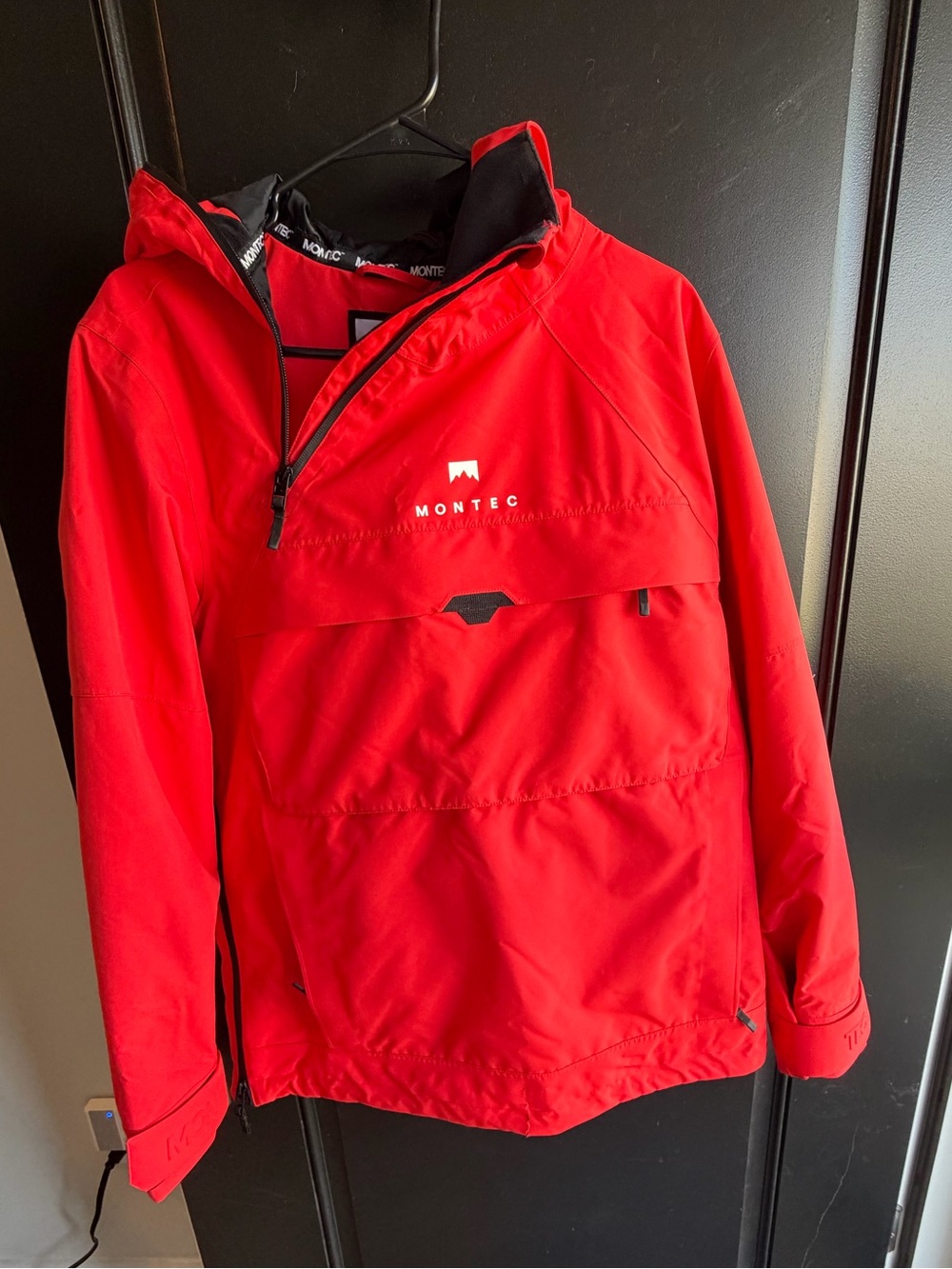 Montec Men's Large Red Ski Dune Jacket